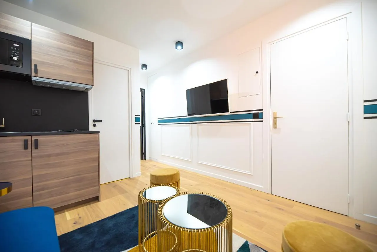 Mbm - Upper Marais Apartment Paris 0*,  France