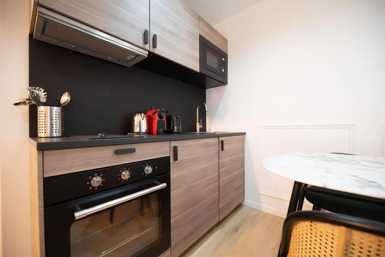 Mbm - Upper Marais Apartment Paris