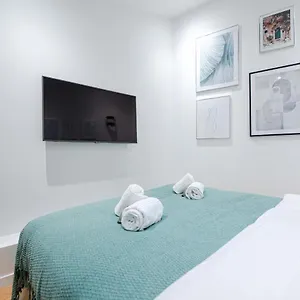 Beautiful In Marais - With Ac Apartahotel